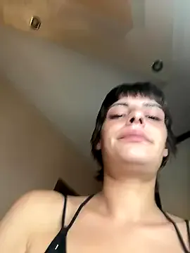 sweetchery999999 on StripChat 