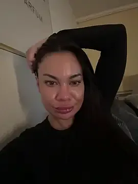 SweetMeiiii — Show my Tongue + Ass Flash
