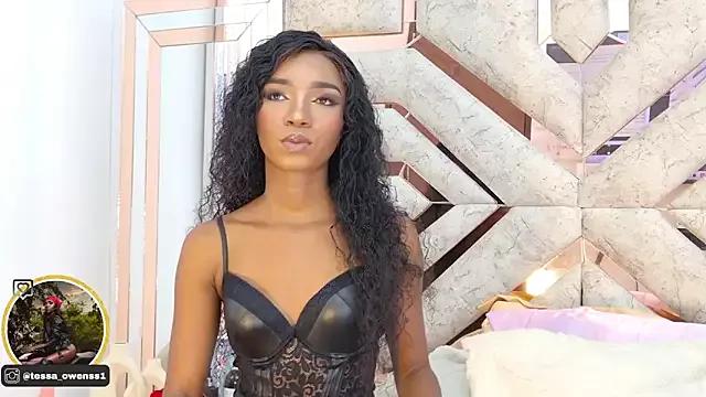 Tessa_Owenss on StripChat 