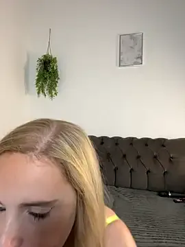 thats_lou — Blow &handjob - LT 2 Videos