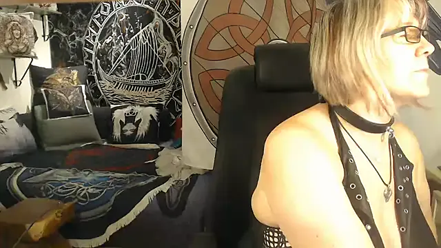 TittenMichelle on StripChat 