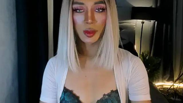 TsBlackHORSECOCKcalix