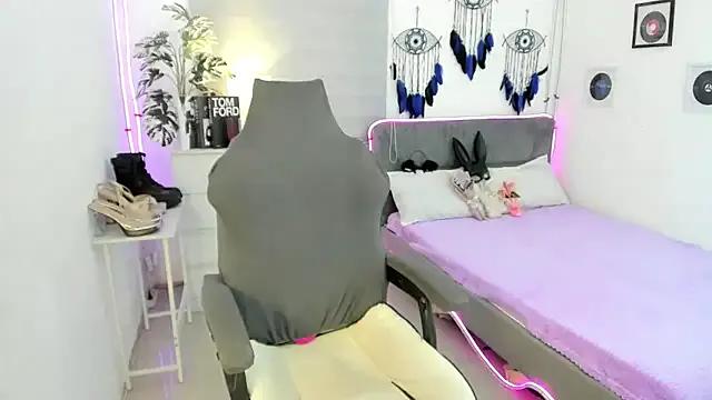 tstoni_talks on StripChat 