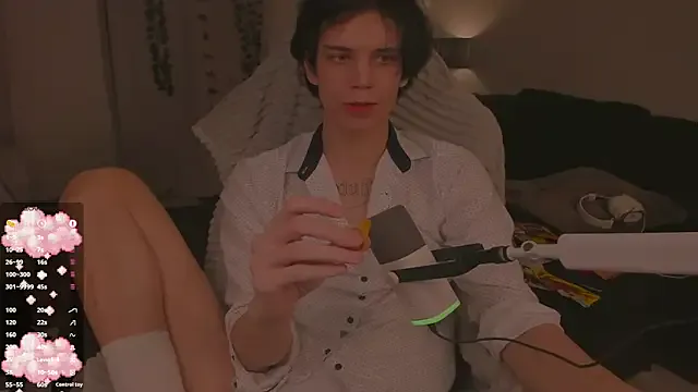 Wampeyes — First cum show (lush)
