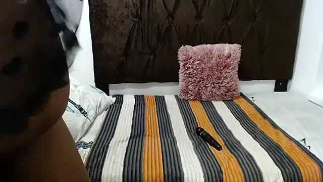xxMissTee on StripChat 