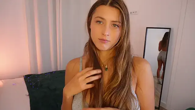 yess_kiki on StripChat 