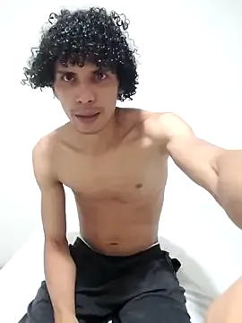 Yessi_f on StripChat 