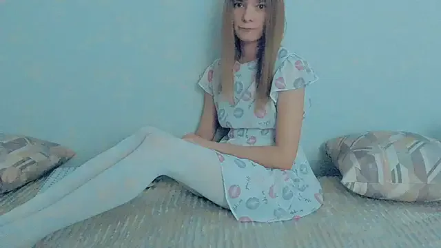 YourCaramel — Striptease