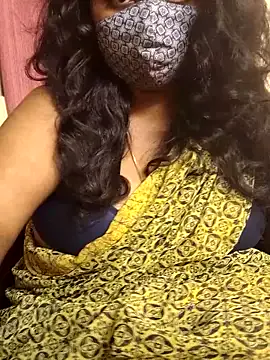 Yoursriya25 — Blowjob with honey 