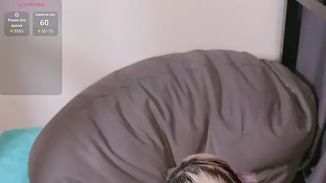 Yu_UwU_ — 1050