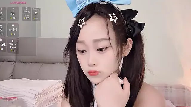 yueyue2003 on StripChat 