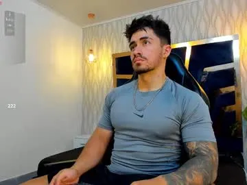 brad_summer — GOAL: BIG LOAD OF MILK AND EAT MY MILK [0 tokens remaining] Welcome Im Brad, I feel very naughty today and I want to play a little  #cum #bigcock #lovense #muscle #bigass