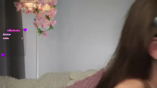AmiLewis — Freechat on StripChat