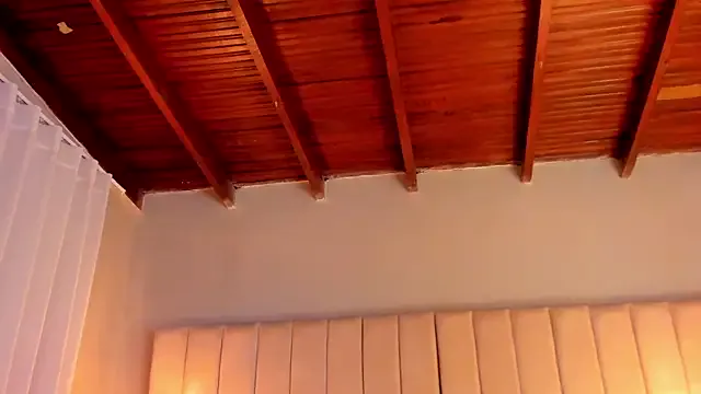 Paulina_Monroy — make me vibrate in public