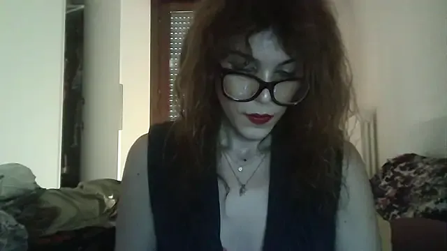 Regina_5 — my big clito squirt with me